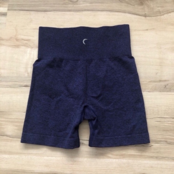 Zyia Dark Blue Shorts - Picture 5 of 6